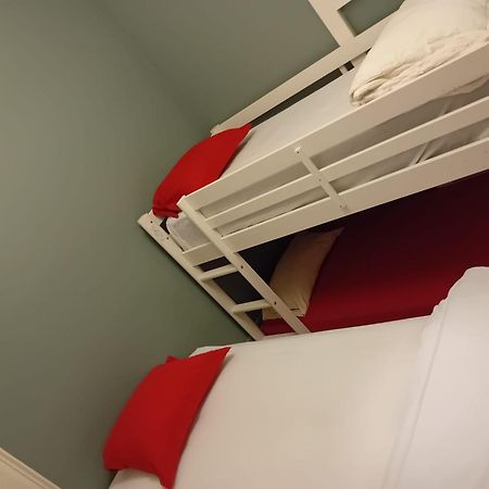 Appartement Lumineux A Arcueil-Cachan Екстер'єр фото