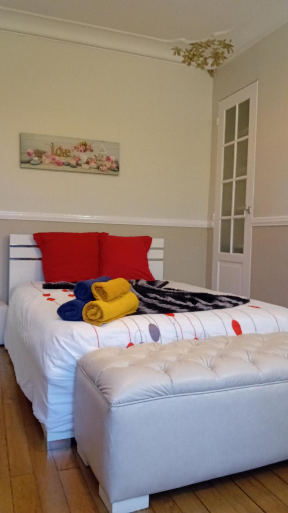Appartement Lumineux A Arcueil-Cachan Екстер'єр фото